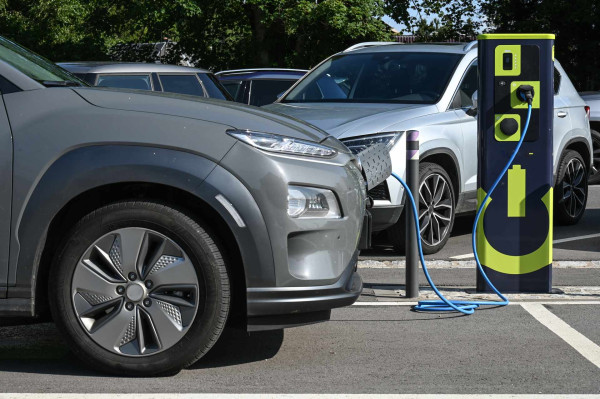 Installation borne de recharge Fos-sur-Mer